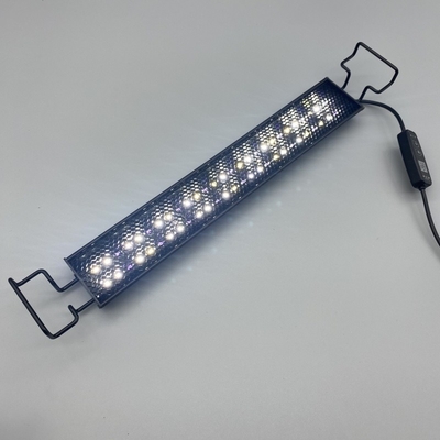 Reptielenlicht 8W Aluminium LED UVA UVB Lamp Beheersbaar LED Reptielenlicht Fixture Dimming en 2 UVI-modi